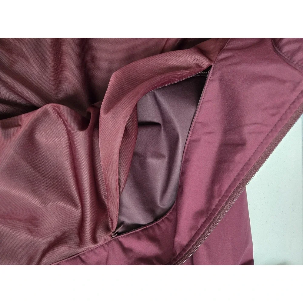 Cutter & Buck Men's M Maroon CB WeatherTec Beacon Full Zip‎ Lightweight Jacket